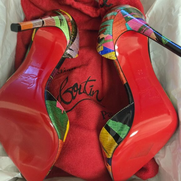 Louboutin Iriza Patent Size 36 - Picture 3 of 6